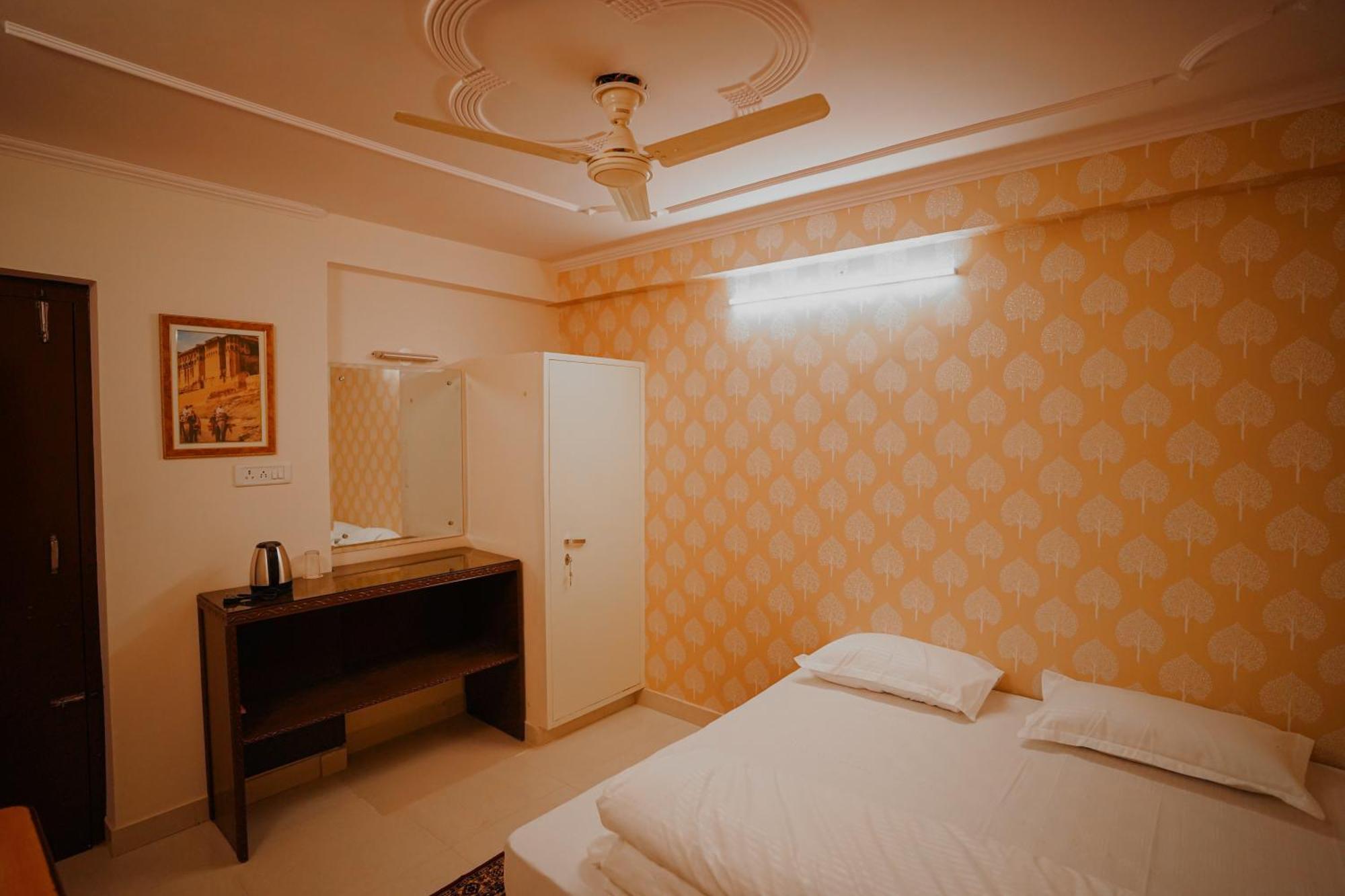 Karni Vilas Jaipur Buitenkant foto